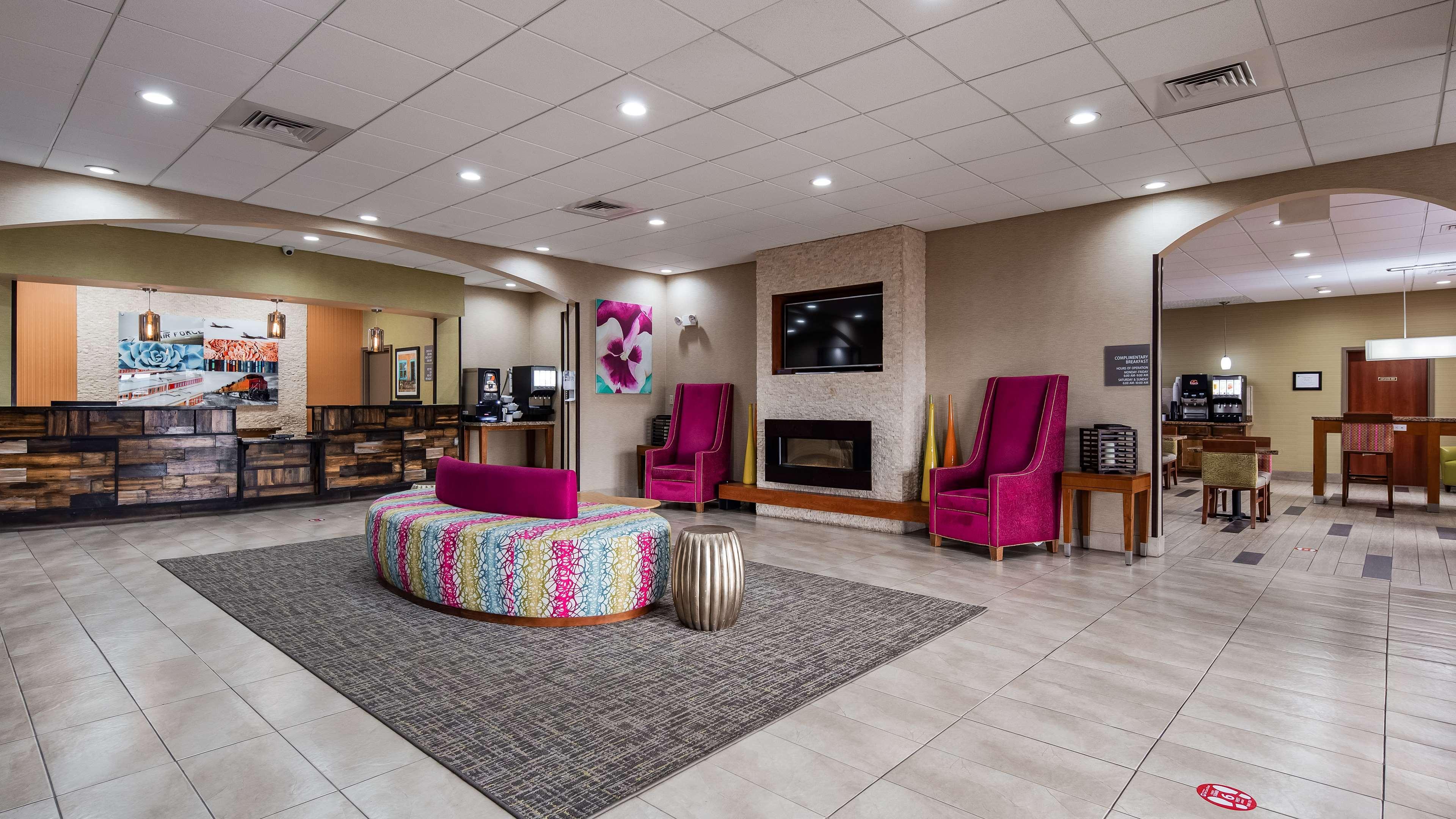 Western Cannon A.f.b. Hotel 3*