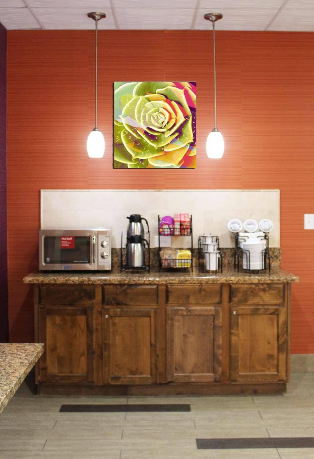 Western Cannon A.f.b. Hotel 3*